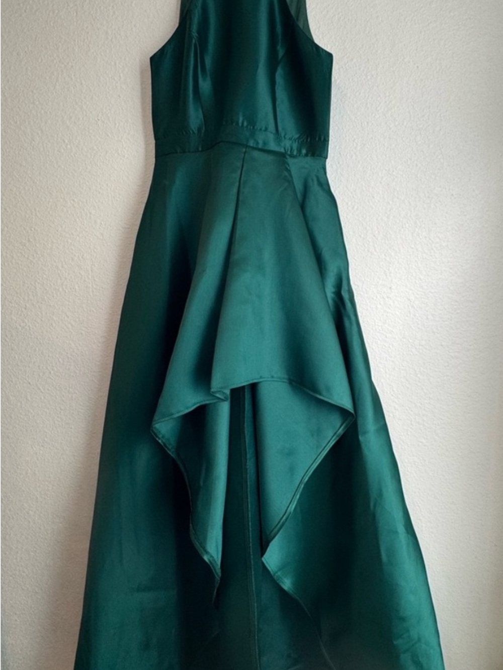 Lulus Broadway Show Emerald Green High-Low Gown Women's Size Small
New With Tags - Picture 5 of 6
